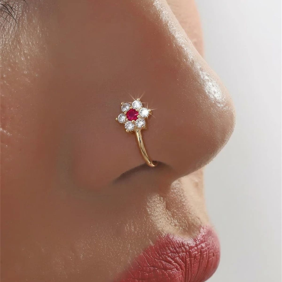 Body Jewelry On Sale - 1개 꽃 모양 무피어싱 코링 클립형