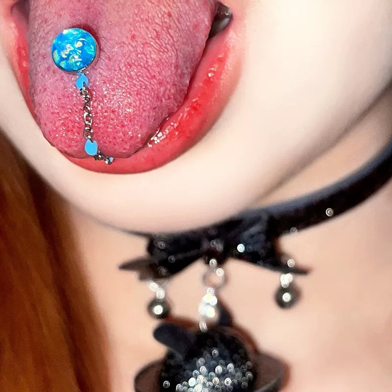 1개 고품질 트렌디 블루 글리터 볼 체인 티타늄 스틸  - Body Jewelry Hot 리뷰 및 가격